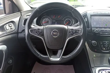 OPEL INSIGNIA Sports Tourer 2.0 CDTI Edition (Automata) Business Smaragd Grün Metallic+ Mo.-i 1.Tulaj+ Vez.Szervizkönyv +3X-s GARANCIA !!