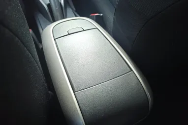 TOYOTA AURIS 1.6 Sol Black Sand Pearl +1.Tulajdonos +Keveset futott+ Végig Vez.Szerviz +3X-s GARANCIA !!