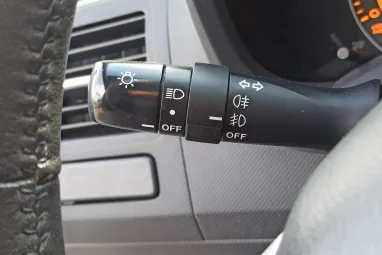 TOYOTA AURIS 1.6 Sol Black Sand Pearl +1.Tulajdonos +Keveset futott+ Végig Vez.Szerviz +3X-s GARANCIA !!