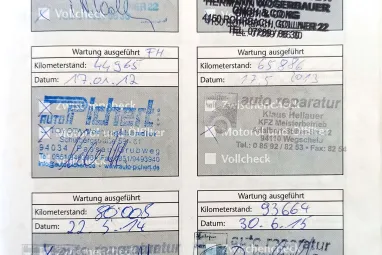 TOYOTA AURIS 1.6 Sol Black Sand Pearl +1.Tulajdonos +Keveset futott+ Végig Vez.Szerviz +3X-s GARANCIA !!