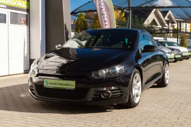VOLKSWAGEN SCIROCCO 1.4 TSI Schwarz Metallic +Mo.-i 1.Tulaj +Vez.Szerviz +Gyönyörű-Egyedi + 3X-s GARANCIA !!