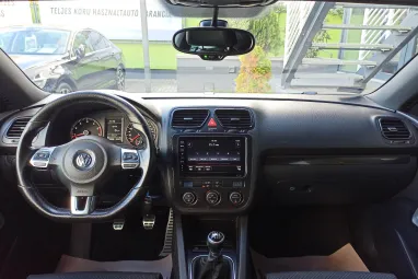 VOLKSWAGEN SCIROCCO 1.4 TSI Schwarz Metallic +Mo.-i 1.Tulaj +Vez.Szerviz +Gyönyörű-Egyedi + 3X-s GARANCIA !!