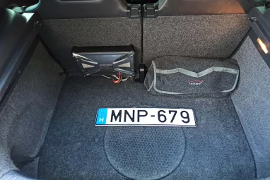 VOLKSWAGEN SCIROCCO 1.4 TSI Schwarz Metallic +Mo.-i 1.Tulaj +Vez.Szerviz +Gyönyörű-Egyedi + 3X-s GARANCIA !!