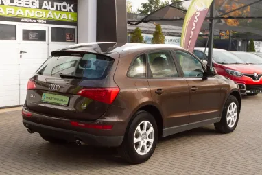 AUDI Q5 3.0 TDI DPF quattro S-tronic Teak Brown Metallic +Eredeti Magyar Autó +Igényes állapot +3X-s GARANCIA !!