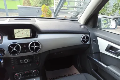 MERCEDES-BENZ GLK 220 CDI BlueEFFICIENCY 4Matic (Automata) Palladium Silver +1.Mo-i Tulajdonostól +Keveset futott +3X-s GARANCIA !!