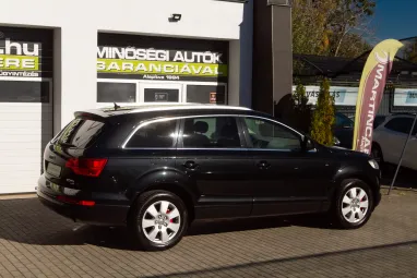 AUDI Q7 3.0 TDI DPF quattro Tiptronic ic 7 személyes Phantom Black Pearl +Első Tulajdonostól +3X-s GARANCIA !!