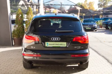 AUDI Q7 3.0 TDI DPF quattro Tiptronic ic 7 személyes Phantom Black Pearl +Első Tulajdonostól +3X-s GARANCIA !!