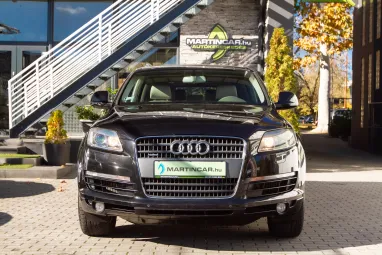 AUDI Q7 3.0 TDI DPF quattro Tiptronic ic 7 személyes Phantom Black Pearl +Első Tulajdonostól +3X-s GARANCIA !!