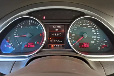 AUDI Q7 3.0 TDI DPF quattro Tiptronic ic 7 személyes Phantom Black Pearl +Első Tulajdonostól +3X-s GARANCIA !!