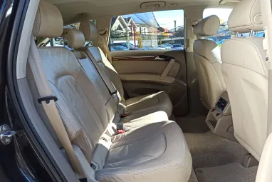 AUDI Q7 3.0 TDI DPF quattro Tiptronic ic 7 személyes Phantom Black Pearl +Első Tulajdonostól +3X-s GARANCIA !!