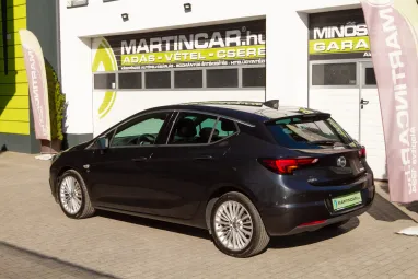 OPEL ASTRA K 1.4 T Innovation Carbon Flash Metalic +1.Tulajdonostól+Vez.Szervíz +Keveset futott +3X-s GARANCIA !!