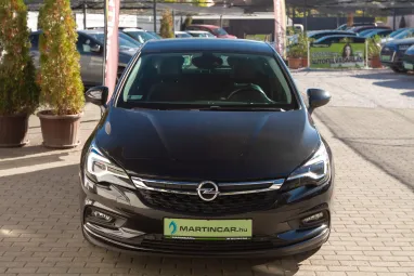 OPEL ASTRA K 1.4 T Innovation Carbon Flash Metalic +1.Tulajdonostól+Vez.Szervíz +Keveset futott +3X-s GARANCIA !!