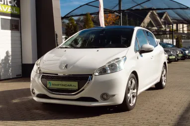 PEUGEOT 208 1.6 VTi Allure Bianca White +1.Tulaj +130E km +Friss Műszaki +3X-s GARANCIA !!