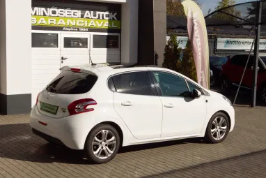 PEUGEOT 208 1.6 VTi Allure Bianca White +1.Tulaj +130E km +Friss Műszaki +3X-s GARANCIA !!