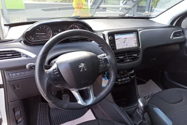 PEUGEOT 208 1.6 VTi Allure Bianca White +1.Tulaj +130E km +Friss Műszaki +3X-s GARANCIA !!