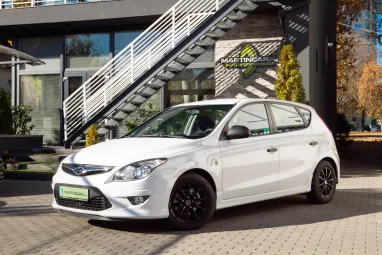 HYUNDAI I30 i30u 1.4 DOHC Life Crystal White +Keveset futott +Igényes állapot +3X-s GARANCIA !!