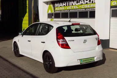 HYUNDAI I30 i30u 1.4 DOHC Life Crystal White +Keveset futott +Igényes állapot +3X-s GARANCIA !!