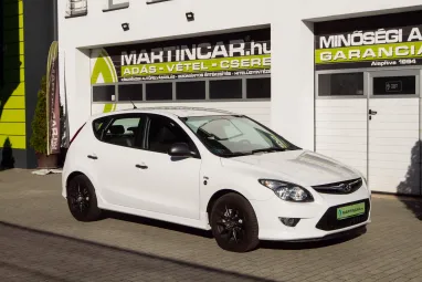 HYUNDAI I30 i30u 1.4 DOHC Life Crystal White +Keveset futott +Igényes állapot +3X-s GARANCIA !!