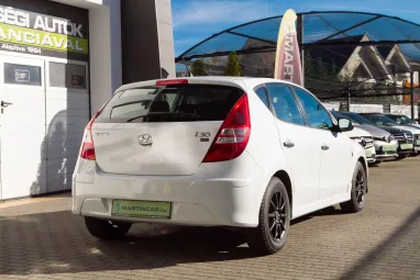 HYUNDAI I30 i30u 1.4 DOHC Life Crystal White +Keveset futott +Igényes állapot +3X-s GARANCIA !!