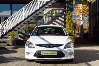HYUNDAI I30 i30u 1.4 DOHC Life Crystal White +Keveset futott +Igényes állapot +3X-s GARANCIA !!