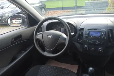 HYUNDAI I30 i30u 1.4 DOHC Life Crystal White +Keveset futott +Igényes állapot +3X-s GARANCIA !!