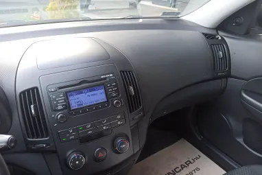 HYUNDAI I30 i30u 1.4 DOHC Life Crystal White +Keveset futott +Igényes állapot +3X-s GARANCIA !!