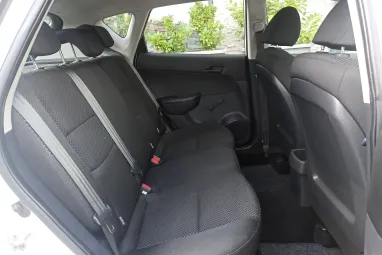 HYUNDAI I30 i30u 1.4 DOHC Life Crystal White +Keveset futott +Igényes állapot +3X-s GARANCIA !!