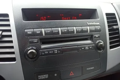 MITSUBISHI OUTLANDER 2.2 DI-D Intense Plus 4WD (Automata) 7 személyes Stone Grey Metallic +1.Tulajdonostól +Friss Szerviz +3X-s GARANCIA !!