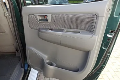 TOYOTA HI LUX Hilux 3.0 D-4D 4x4 Double SR+ (Automata) Dark Green +1. Tulaj +Ritka állapot!! +Friss Műszaki +3X-s GARANCIA !!