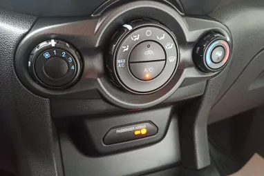 FORD ECOSPORT 1.5 TDCi Trend Diamond White +100E km +Friss Műszaki +3X-s GARANCIA !!