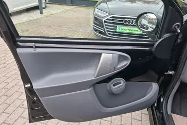 PEUGEOT 107 1.0 Move Igazi AUTOMATA !! Black Caldera Edition +Friss Műszaki +2X-s GARANCIA !!