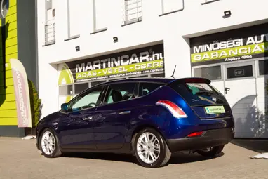 LANCIA DELTA 1.4 T-Jet Oro Midnight Blue +Igazi OLASZ egyéniség +1. Tulaj +Friss Műszaki +3X-s GARANCIA !!