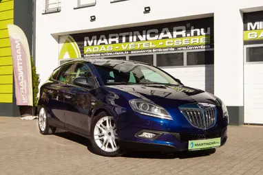 LANCIA DELTA 1.4 T-Jet Oro Midnight Blue +Igazi OLASZ egyéniség +1. Tulaj +Friss Műszaki +3X-s GARANCIA !!