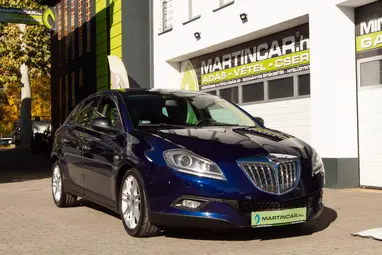 LANCIA DELTA 1.4 T-Jet Oro Midnight Blue +Igazi OLASZ egyéniség +1. Tulaj +Friss Műszaki +3X-s GARANCIA !!