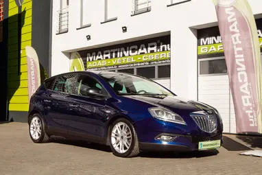 LANCIA DELTA 1.4 T-Jet Oro Midnight Blue +Igazi OLASZ egyéniség +1. Tulaj +Friss Műszaki +3X-s GARANCIA !!