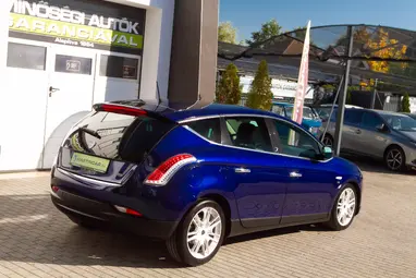 LANCIA DELTA 1.4 T-Jet Oro Midnight Blue +Igazi OLASZ egyéniség +1. Tulaj +Friss Műszaki +3X-s GARANCIA !!