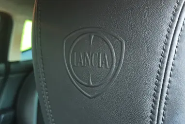 LANCIA DELTA 1.4 T-Jet Oro Midnight Blue +Igazi OLASZ egyéniség +1. Tulaj +Friss Műszaki +3X-s GARANCIA !!