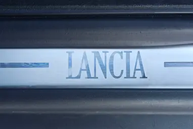 LANCIA DELTA 1.4 T-Jet Oro Midnight Blue +Igazi OLASZ egyéniség +1. Tulaj +Friss Műszaki +3X-s GARANCIA !!