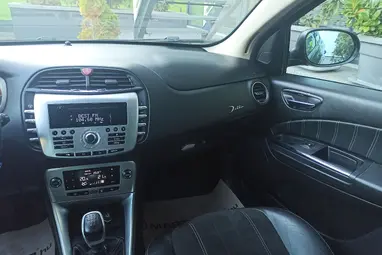 LANCIA DELTA 1.4 T-Jet Oro Midnight Blue +Igazi OLASZ egyéniség +1. Tulaj +Friss Műszaki +3X-s GARANCIA !!