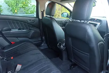 LANCIA DELTA 1.4 T-Jet Oro Midnight Blue +Igazi OLASZ egyéniség +1. Tulaj +Friss Műszaki +3X-s GARANCIA !!