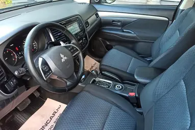 MITSUBISHI OUTLANDER 2.2 DI-D Intense Plus 4WD (Automata) Cosmic Blue +Full Service +1.Tulaj +Friss Műszaki +3X-s GARANCIA !!