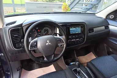 MITSUBISHI OUTLANDER 2.2 DI-D Intense Plus 4WD (Automata) Cosmic Blue +Full Service +1.Tulaj +Friss Műszaki +3X-s GARANCIA !!