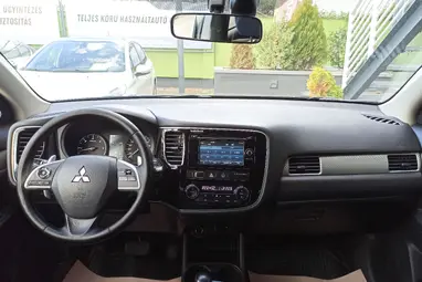 MITSUBISHI OUTLANDER 2.2 DI-D Intense Plus 4WD (Automata) Cosmic Blue +Full Service +1.Tulaj +Friss Műszaki +3X-s GARANCIA !!