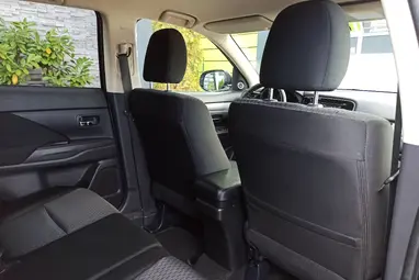 MITSUBISHI OUTLANDER 2.2 DI-D Intense Plus 4WD (Automata) Cosmic Blue +Full Service +1.Tulaj +Friss Műszaki +3X-s GARANCIA !!