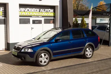SKODA OCTAVIA Combi Scout 2.0 PD TDI DPF 4x4 Blue Storm Metallic +1.Tulajdonos +Vezérlés csere +3X-s GARANCIA !!