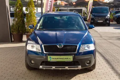 SKODA OCTAVIA Combi Scout 2.0 PD TDI DPF 4x4 Blue Storm Metallic +1.Tulajdonos +Vezérlés csere +3X-s GARANCIA !!