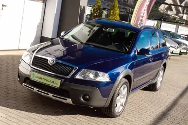 SKODA OCTAVIA Combi Scout 2.0 PD TDI DPF 4x4 Blue Storm Metallic +1.Tulajdonos +Vezérlés csere +3X-s GARANCIA !!