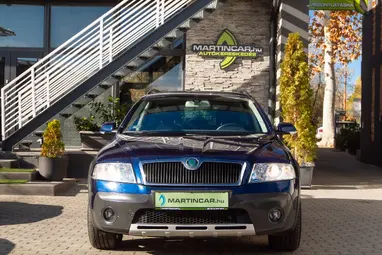 SKODA OCTAVIA Combi Scout 2.0 PD TDI DPF 4x4 Blue Storm Metallic +1.Tulajdonos +Vezérlés csere +3X-s GARANCIA !!