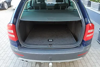 SKODA OCTAVIA Combi Scout 2.0 PD TDI DPF 4x4 Blue Storm Metallic +1.Tulajdonos +Vezérlés csere +3X-s GARANCIA !!