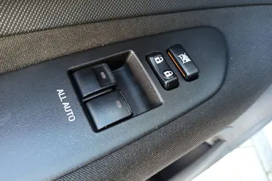 TOYOTA AURIS 1.4 D-4D Classic Silver Metallic +Első Tulajdonostól +Friss Műszaki +3X-s GARANCIA !!